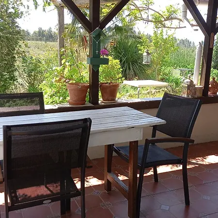 Feriehus Vale De Garcia Al 5357 Colos (Santarem)