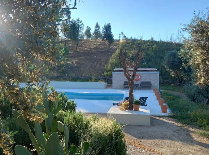 Casa de Férias Vale De Garcia Al 5357 Colos (Santarem)