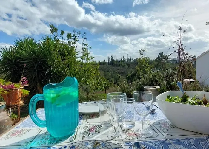 Casa de Férias Vale De Garcia Al 5357 Colos (Santarem)